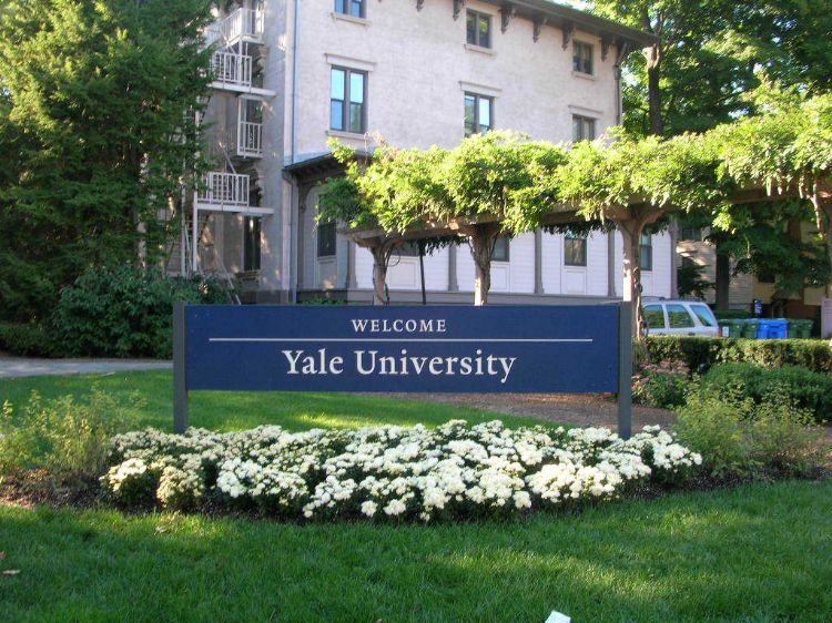 怎樣申請哈佛大學_哈佛碩士申請條件_美國頂尖私立高中申請大學與普通私立高中申請大學優勢