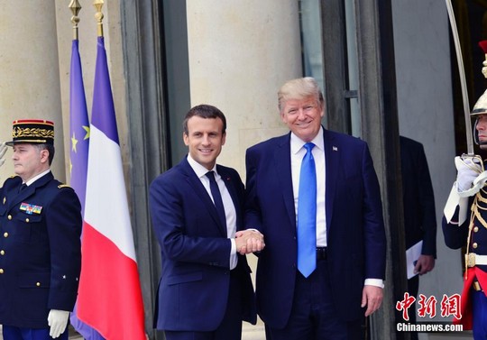 法國馬克龍的愛情故事_法國總統馬克龍簡歷_法總統 馬克龍