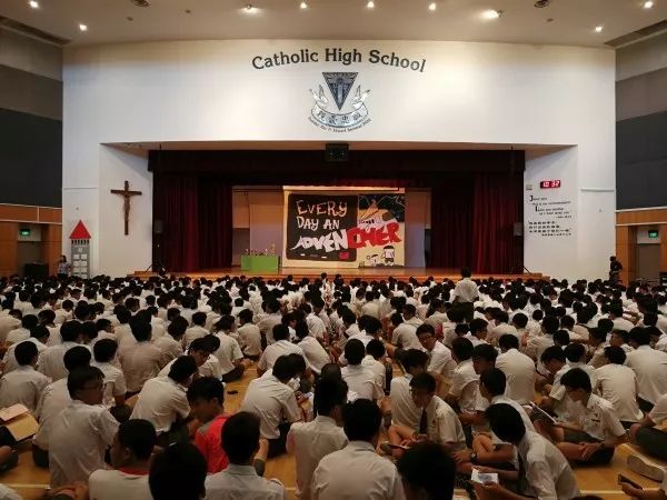 易三倉大學世界排名_易三倉大學世界排名_易三倉大學廣告設(shè)計