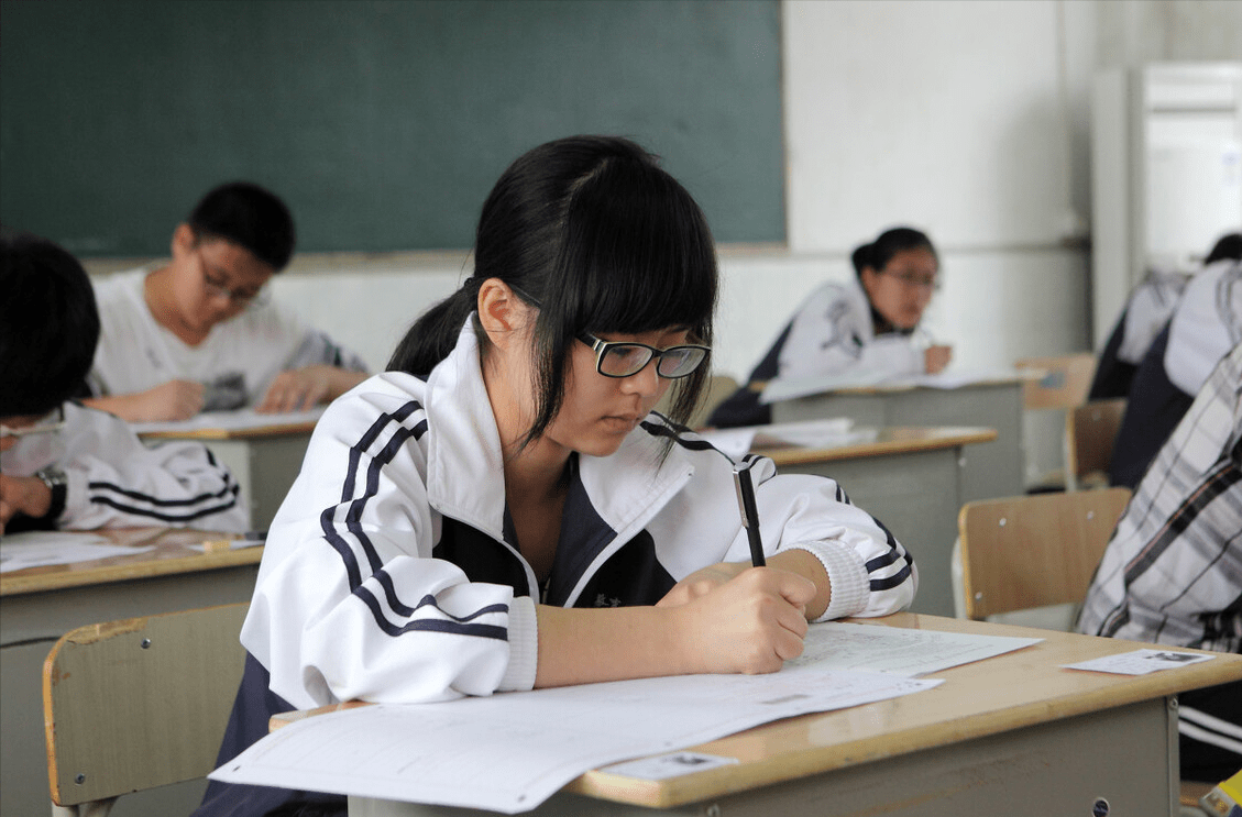 阿拉巴馬大學漢茨維爾分校2014托福最低分數(shù)要求_2023美國大學托福分數(shù)線最新要求_美國研究生托福要求