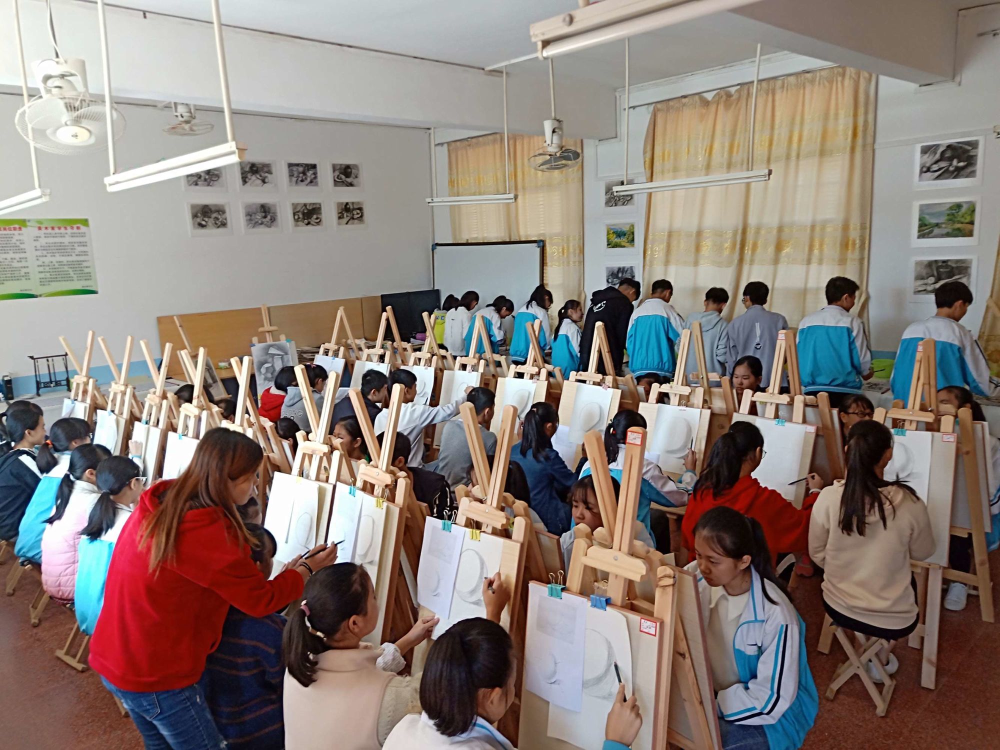 深圳市藝術學校_貴州省遲水市天臺學校_山東省壽光市一中學校