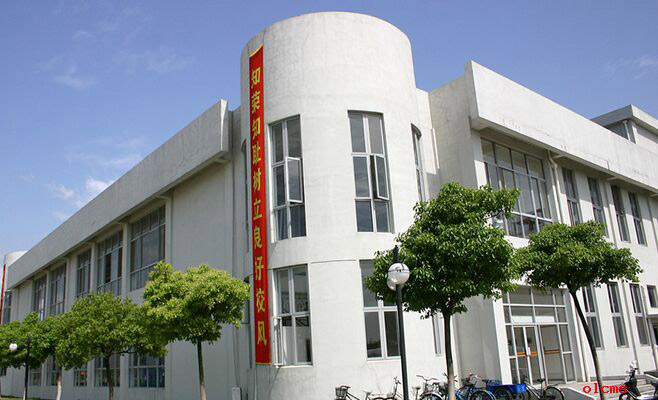 上海臨港科技學校好嗎_上?？萍脊芾韺W校_上海城市科技學校屬于什么