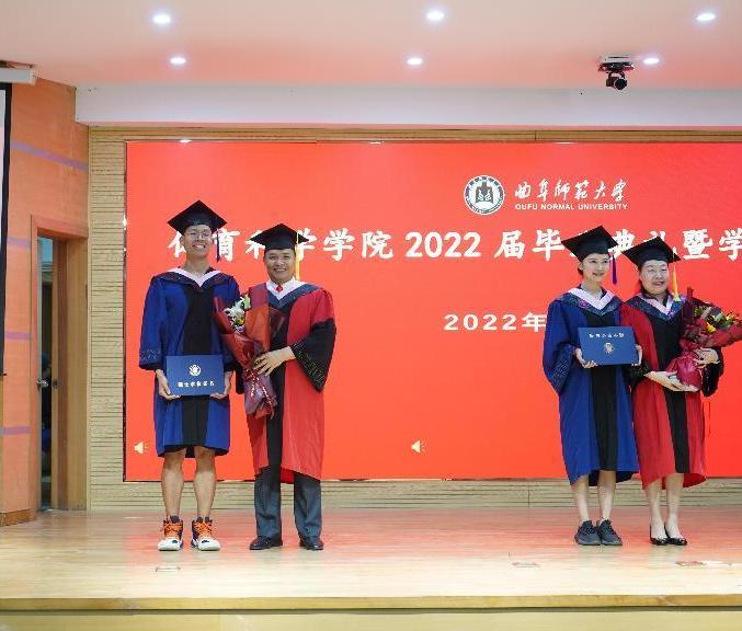 2023對外經貿大學研究生院最新要求_廣西經貿職業技術學院附近賓館_對外經濟貿易大學法語大學
