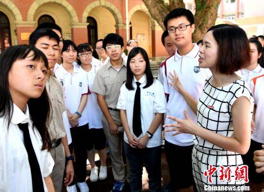 中國(guó)香港大學(xué)排名 留學(xué)選擇那所大學(xué)好_中國(guó)城市留學(xué)率排名_香港留學(xué)中介機(jī)構(gòu)排名