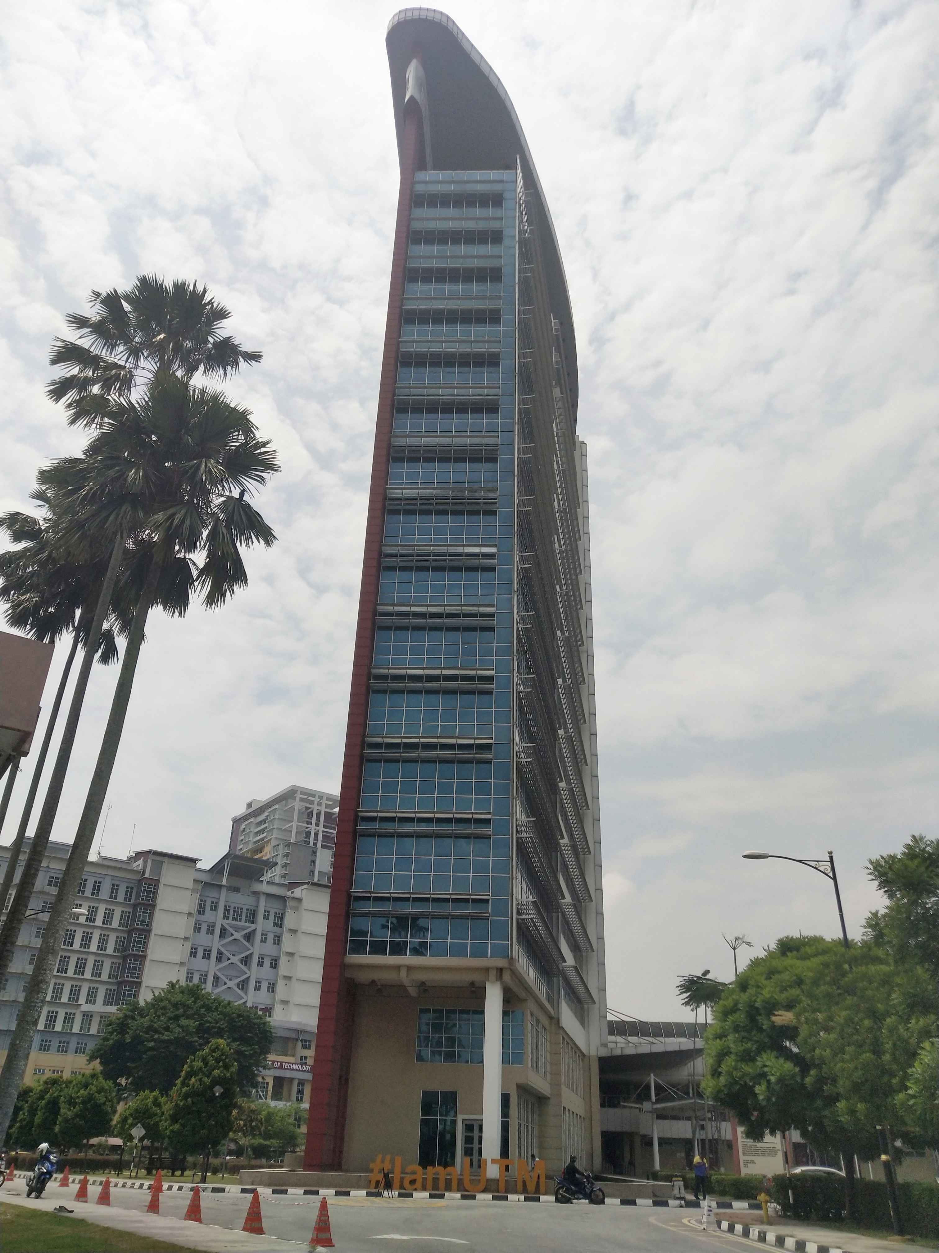 大馬留學生_馬來西亞大學托福分數_大馬士革大學qs