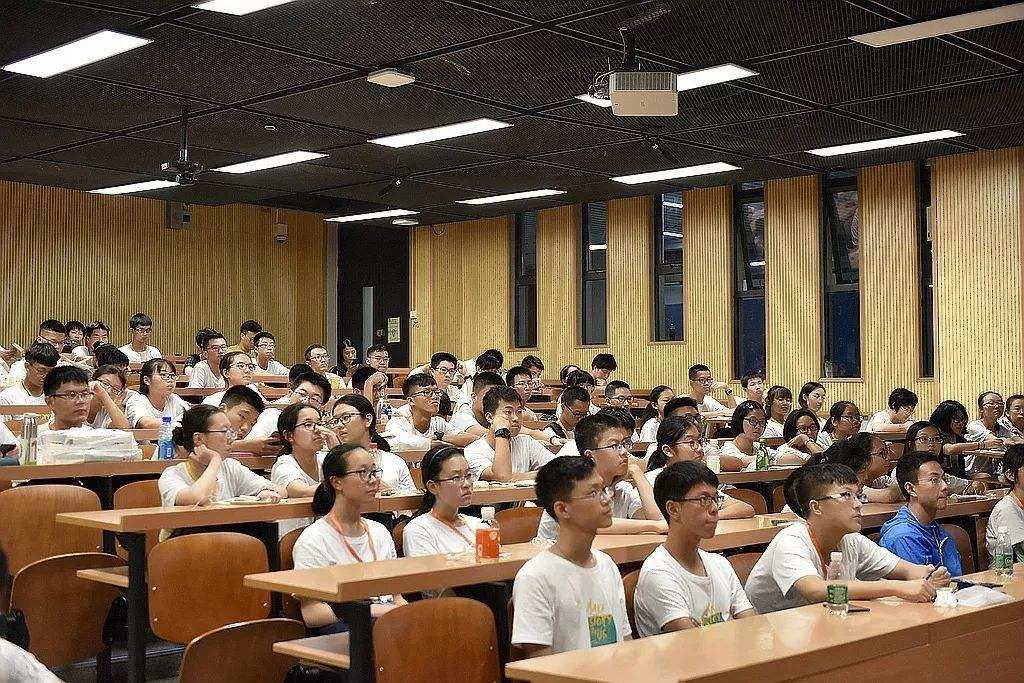 同濟(jì)大學(xué)教務(wù)處_同濟(jì)大學(xué)教務(wù)處官網(wǎng)_同濟(jì)大學(xué)本科生院教務(wù)