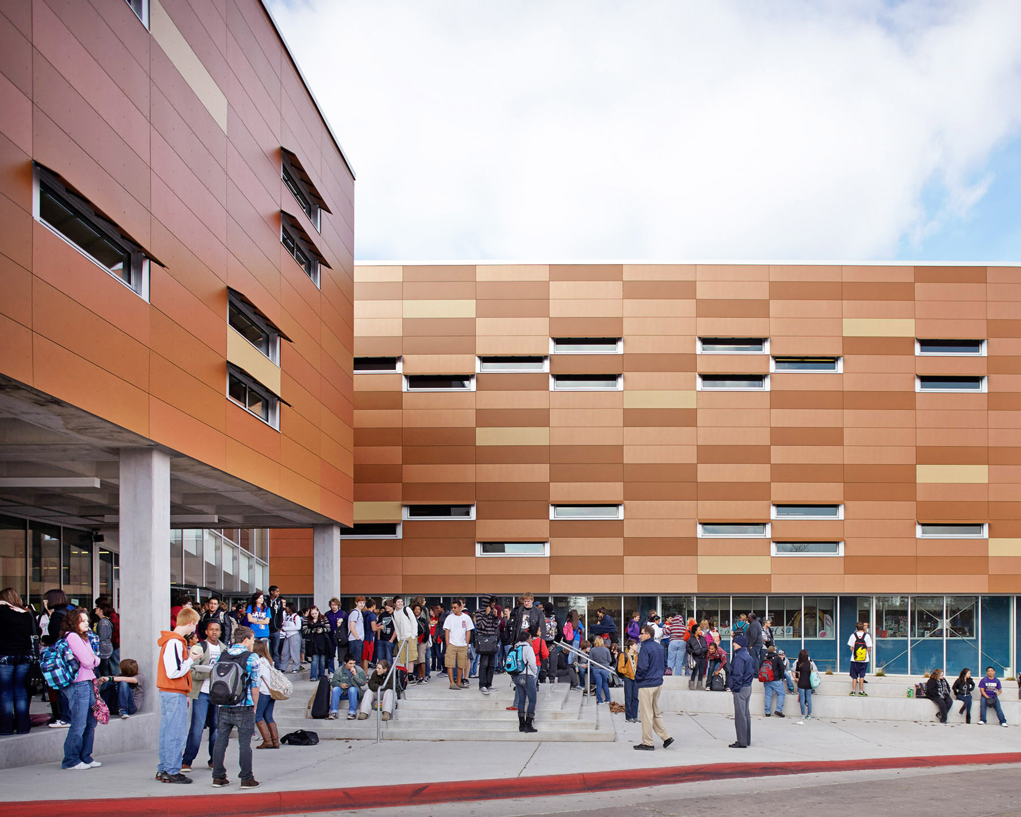 學(xué)校有985還有什么_學(xué)校有985還有行了_985 有哪幾所學(xué)校