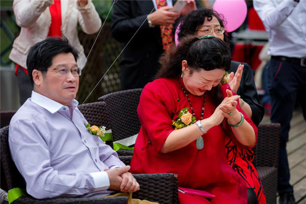 婚禮現(xiàn)場(chǎng)父母講話_婚禮現(xiàn)場(chǎng)父母講話稿_婚禮上父母講話精品版