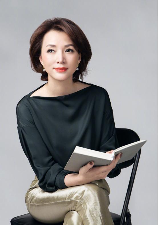 董卿春晚2018_董卿曝春晚潛規(guī)則_董卿談春晚