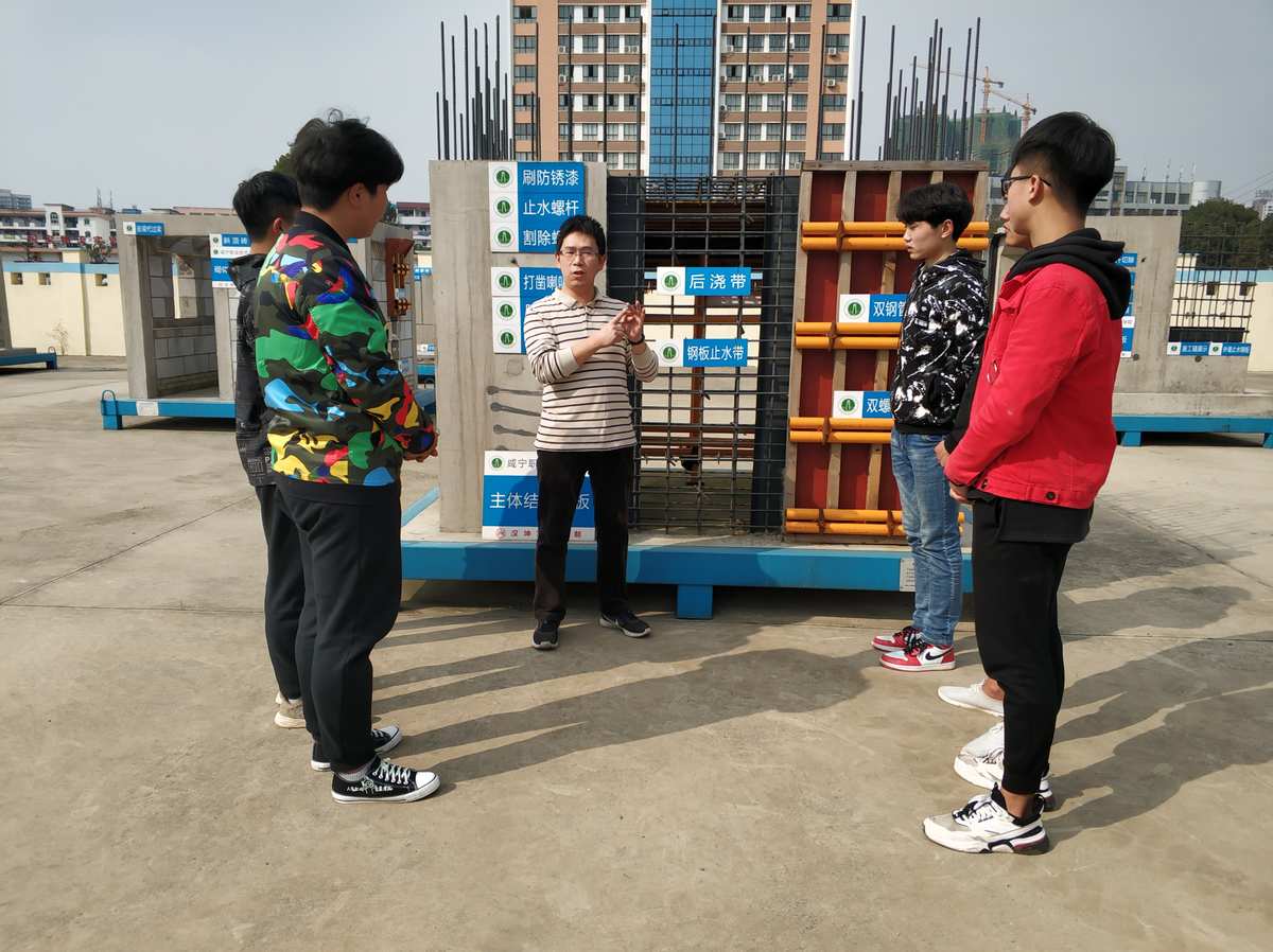 廣州輕工職業技術學校知名校友_廣州輕工職業學院_廣州輕工職業技術學校如何