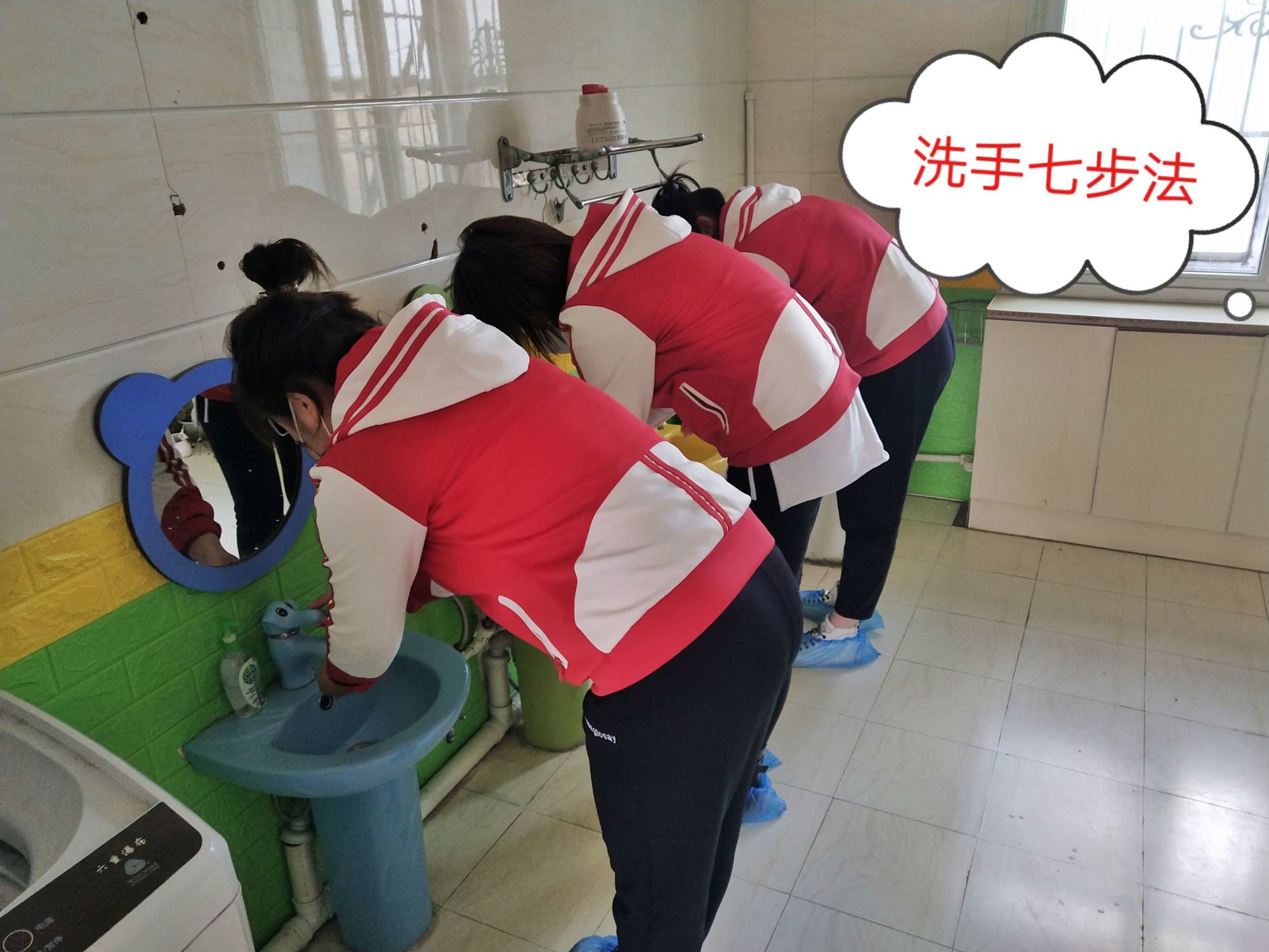 小班下學期工作計劃_小班學期計劃工作重點_小班學期計劃下工作重點