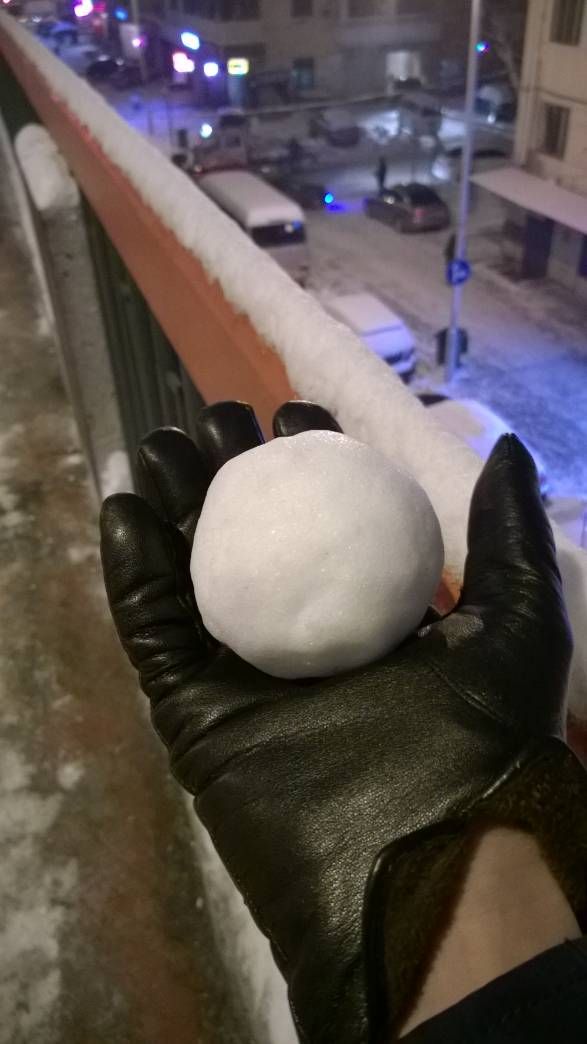 打雪仗作文_打雪仗優秀作文600字_打雪仗作文600字