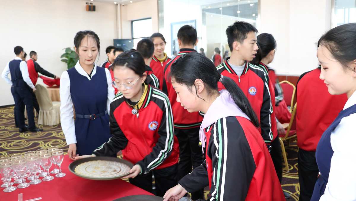 中職設國家獎學金_中職國家獎學金用于獎勵_國家職業獎學金