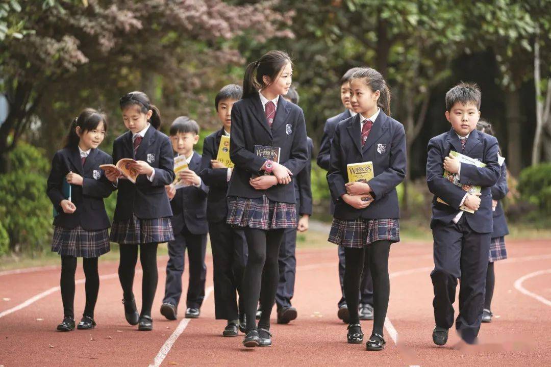 上海外國語大學附屬雙語學校_外國語大學附屬雙語小學_國際雙語學院收費