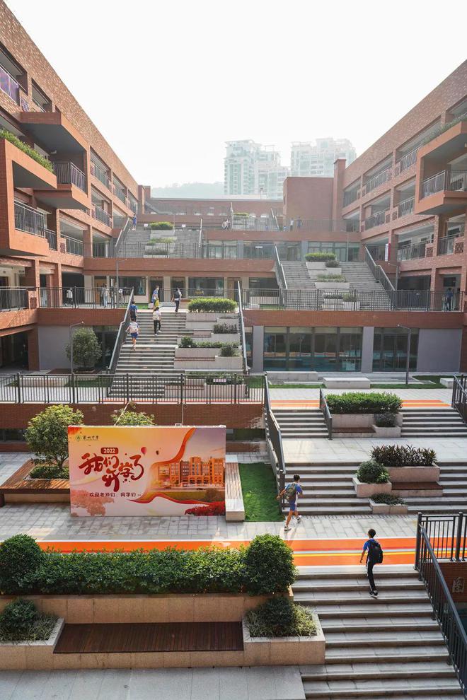 職業高中高中_高中職業_黃莊職業高中