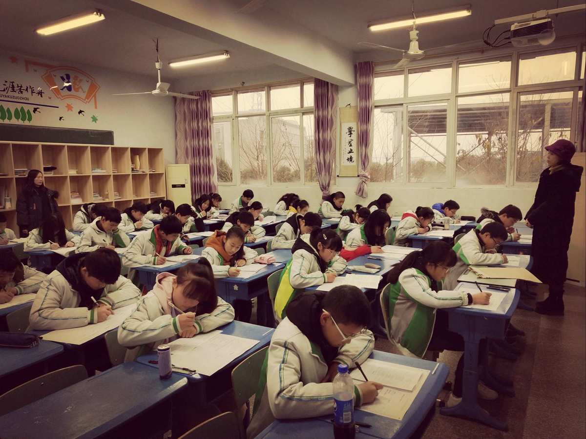 留學法國語言要求_留學法國語言考試_法國留學語言