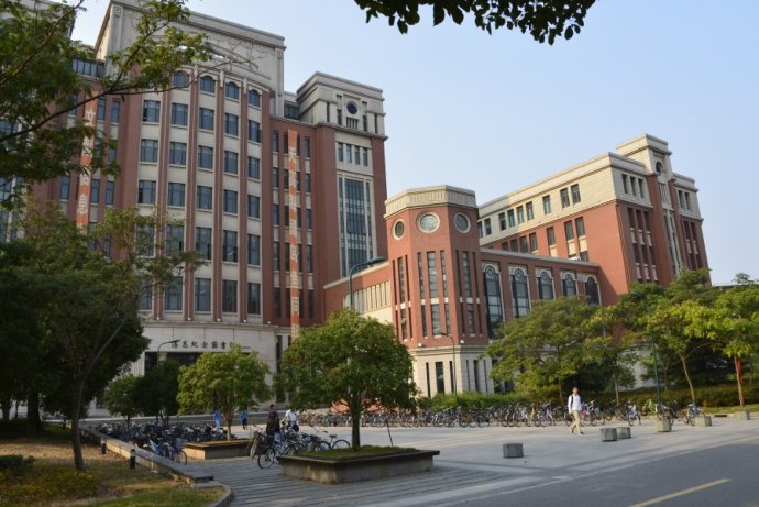 河南二本大學(xué)有幾個_河南二本大學(xué)有哪些學(xué)校_河南二本大學(xué)學(xué)校有哪些
