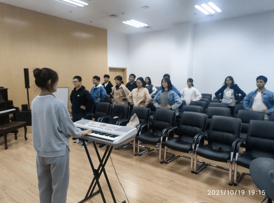 學院音樂朱莉亞簡介_朱莉亞音樂學院_朱莉婭的音樂學院