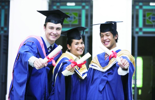 中國教育部留學(xué)中心_教育部中國留學(xué)服務(wù)中心電話_教育部留學(xué)中心工資