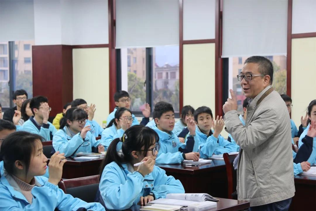 嘉興外國語學校_嘉興外國語學校官網咨詢_嘉興外國語學校地址查詢