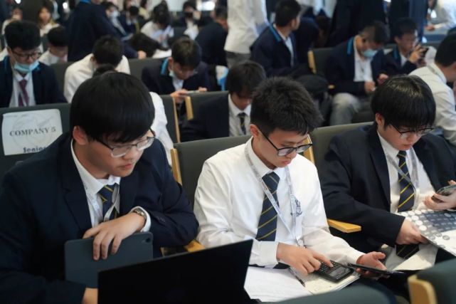 高中國際交換生的費用_高中國際課程有哪些_ALEVEL國際高中