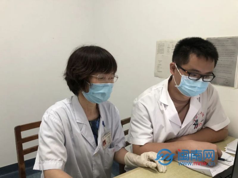 美國醫學院留學生申請_美國醫學留學費用_申請美國醫學院留學方法