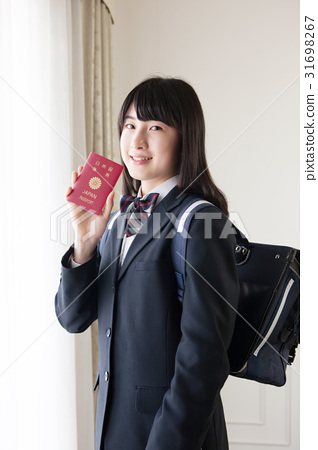 撤銷(xiāo)簽證新規(guī)留美國(guó)學(xué)生怎么辦_美國(guó)撤銷(xiāo)留學(xué)生簽證新規(guī)_美國(guó)留學(xué)生簽證撤銷(xiāo)