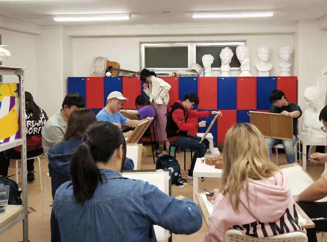 聽說報了華櫻出國,申請出國,華櫻的獎勵條件是什么_自己申請出國留學_留學出國的準備