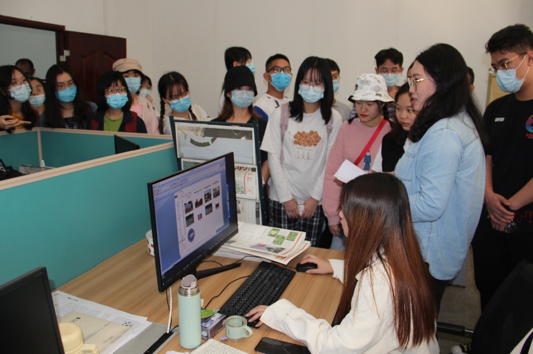 去英國準備東西清單_英國屁屁樂是什么東西_英國國際東西方大學