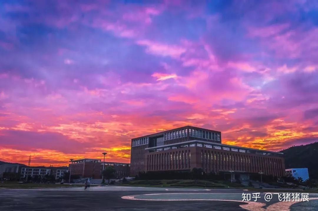 2021年文科能上什么大學_文科可報考的大學及分數(shù)線_2024年450分文科能上什么大學