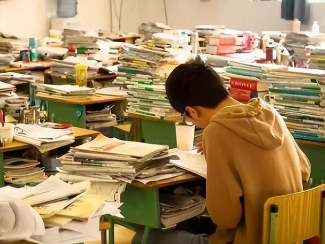 英語分數分布_英語題型分數_四級英語考試分值分布
