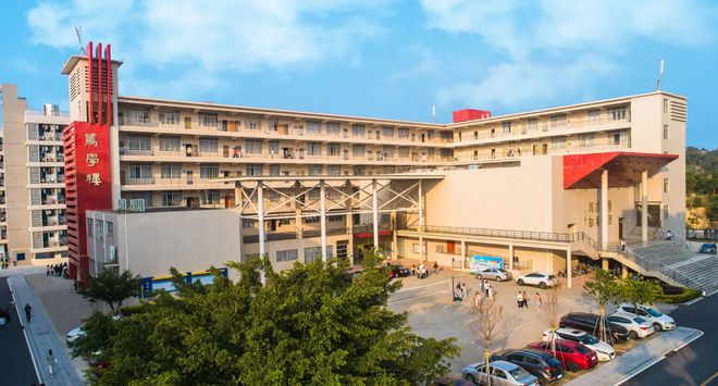 仰恩大學(xué)錄取查詢_大學(xué)錄取院校查詢_大學(xué)官網(wǎng)查詢錄取