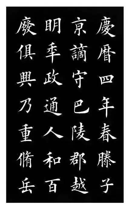 千鈞一發的反義詞_反義詞千鈞一發_千鈞一發的反義詞成語