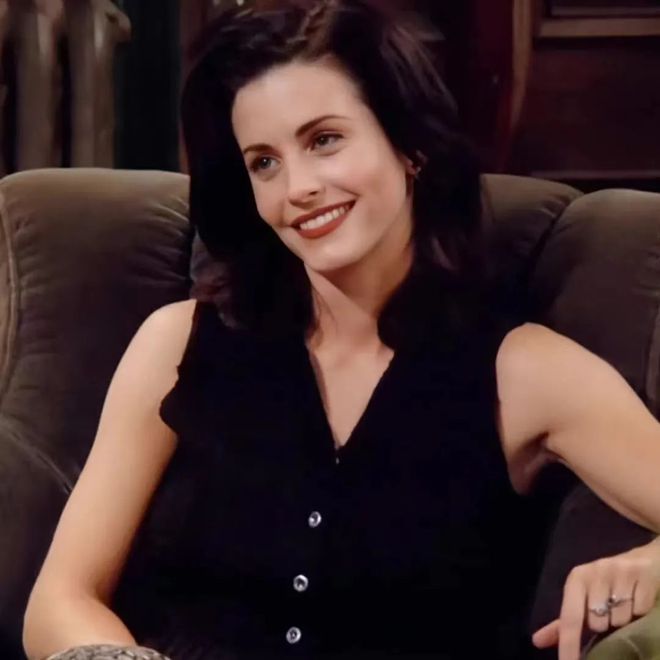 經典重現(xiàn),《老友記》柯特妮·考克斯TikTok上再跳80年代舞蹈__經典重現(xiàn),《老友記》柯特妮·考克斯TikTok上再跳80年代舞蹈