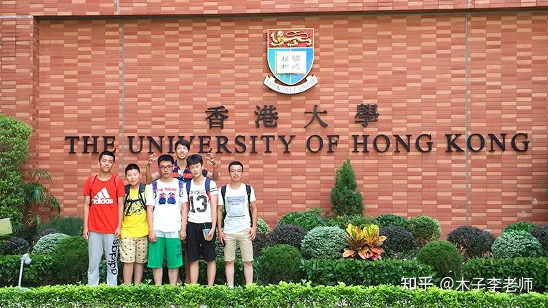 _整容手術(shù)大學(xué)英語(yǔ)作文_整容手術(shù)六級(jí)作文