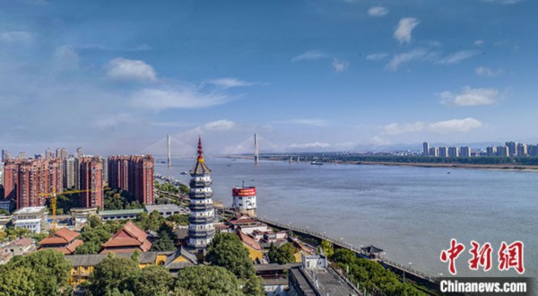 安慶四中吧_安慶四中校長_安慶四中學(xué)區(qū)房有哪些小區(qū)