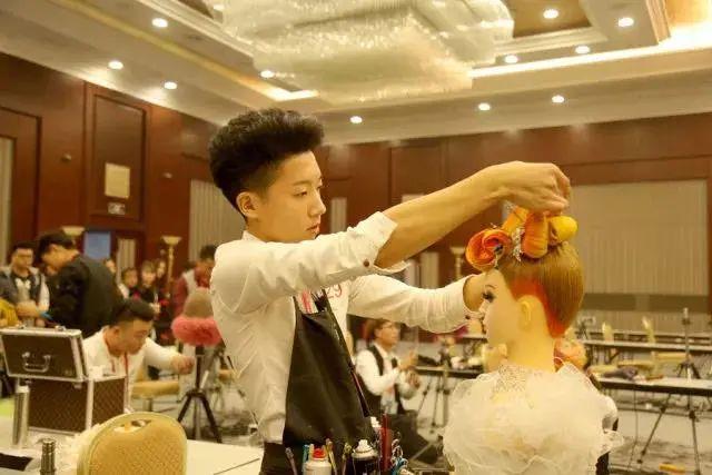 全國美發(fā)學(xué)校排名_2021年美發(fā)學(xué)校排行榜_美發(fā)學(xué)校全國排行榜