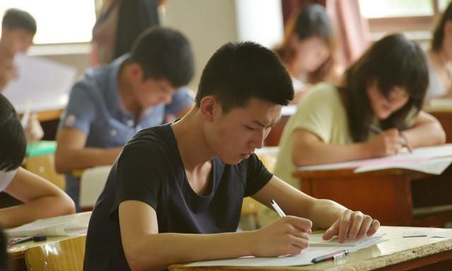 三河一中分?jǐn)?shù)線(xiàn)_一中分?jǐn)?shù)三河線(xiàn)是多少_三河一中2021年分?jǐn)?shù)線(xiàn)