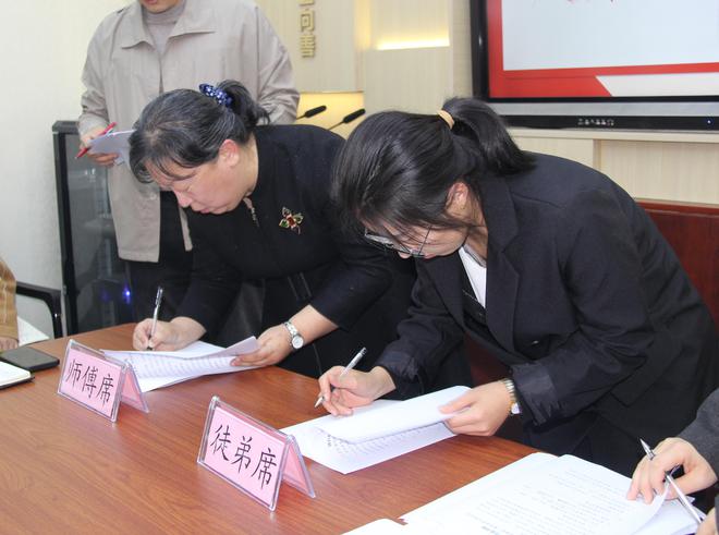 武漢武咯路中學(xué)_武漢市武珞路中學(xué)_武漢武路路中學(xué)
