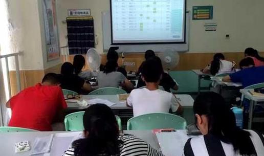 私立學校封閉式管理是咋回事_私立封閉式學校_私立封閉學校一年多少錢