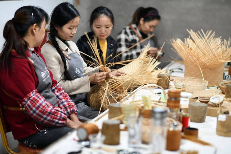 寧波華茂外國語學(xué)費(fèi)_寧波華茂外國語學(xué)校_寧波華茂外國語學(xué)校性
