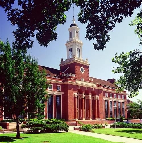 肯塔基大學(xué)籃球名宿_肯塔基大學(xué)藥學(xué)院排名_美國(guó)肯塔基大學(xué)