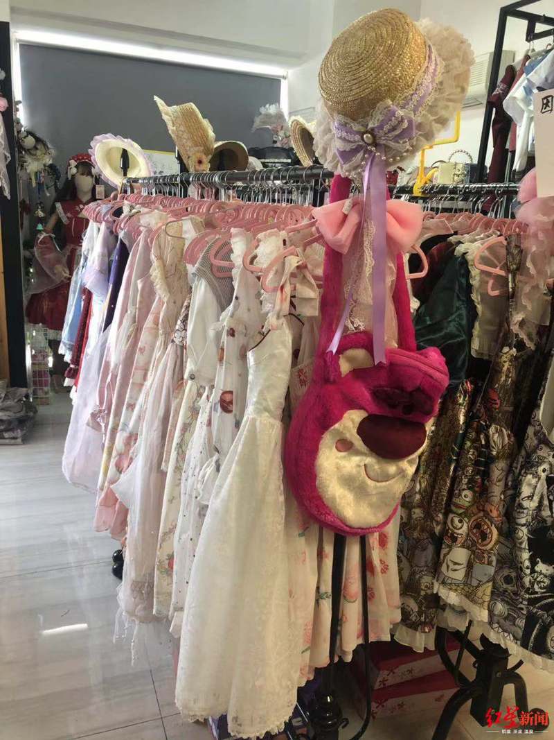 炒lo股_lolita什么意思_lo圈投資策略