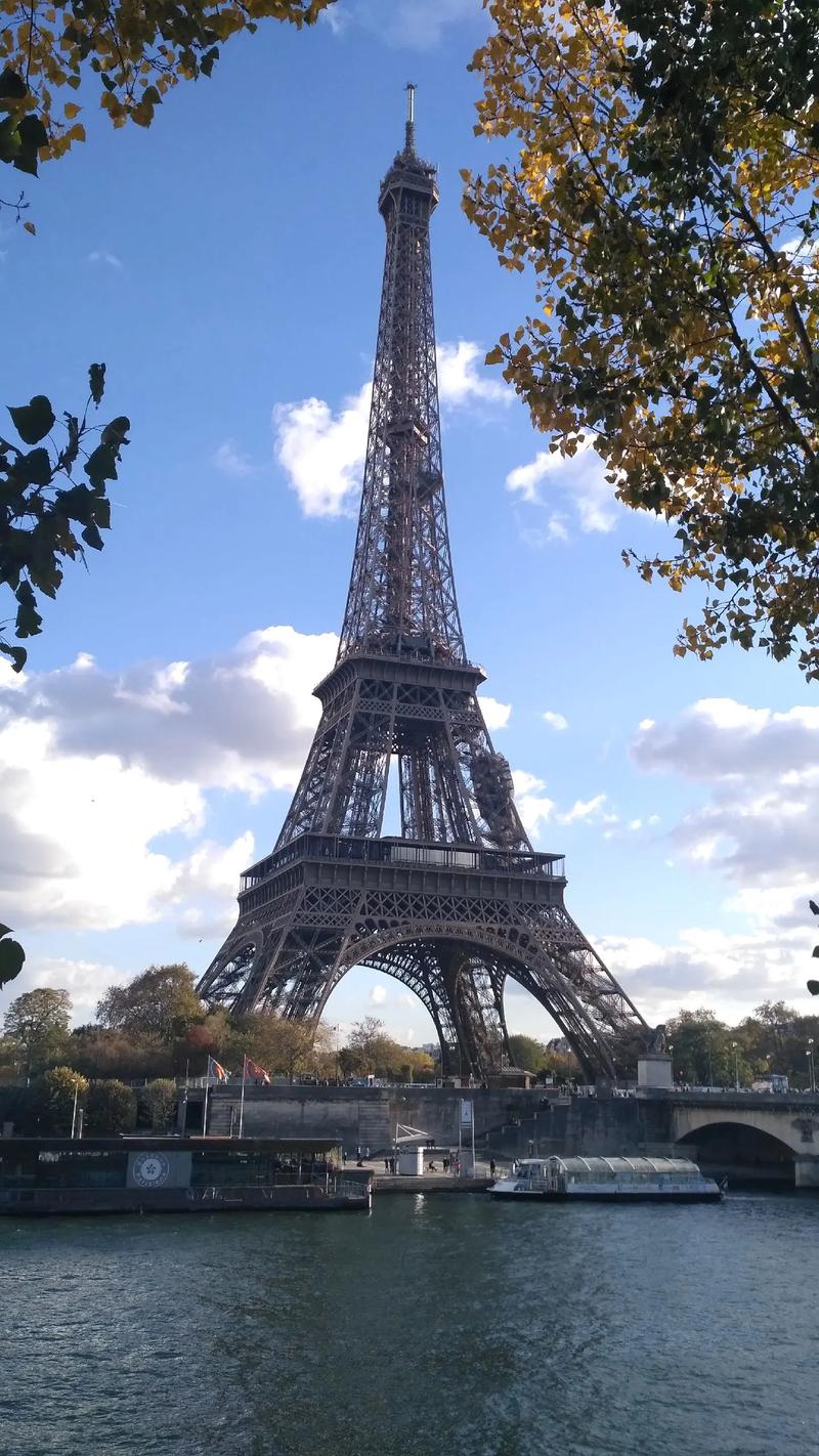 法國(guó)私立大學(xué)_法國(guó)優(yōu)勢(shì)專業(yè)_法國(guó)留學(xué)信息