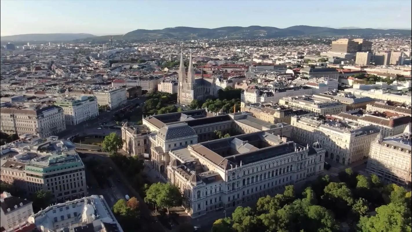 維也納經濟大學_維也納經濟大學 普拉特公園 柏樹撞樹活動