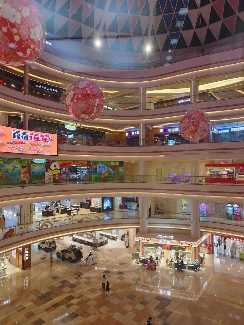 購物中心空蕩蕩原因分析_購物中心英文_大型購物中心文化歷史