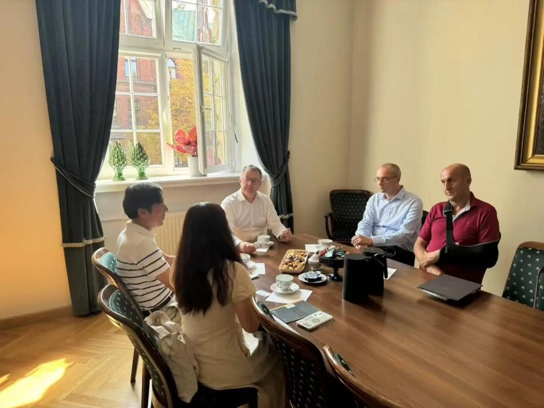 美國名校本科研究生訪學(xué)申請_波士頓大學(xué)訪學(xué)項(xiàng)目_波士頓大學(xué)學(xué)費(fèi)太貴了