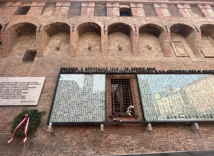 博洛尼亞大學_博洛尼亞大學歷史_博洛尼亞柱廊世界遺產(chǎn)