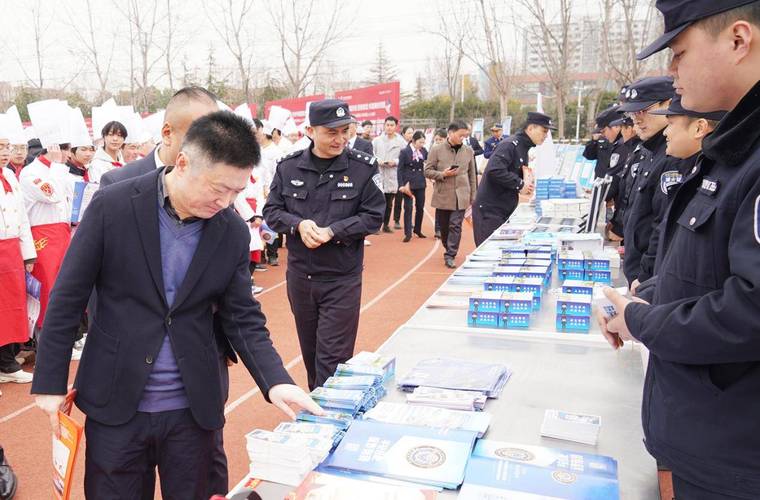 合肥新東方_政警校聯(lián)動安全日活動_安徽新東方烹飪安全體系