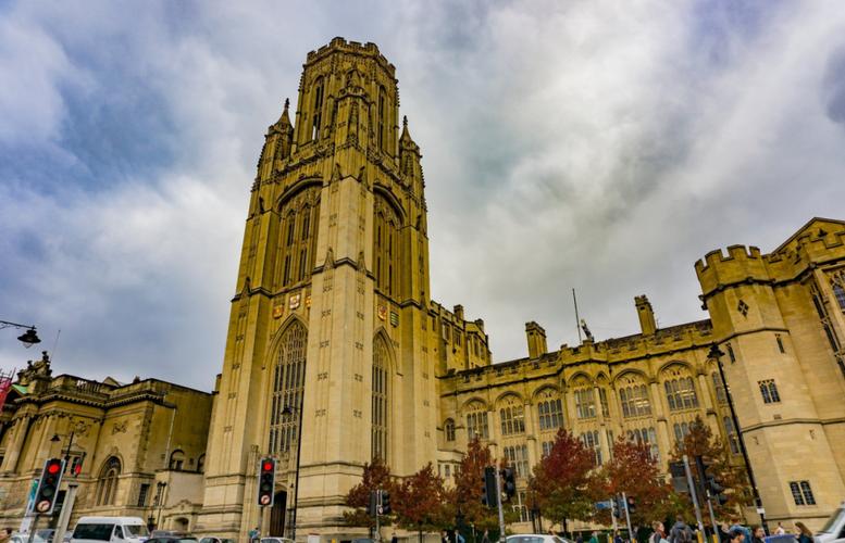 東倫敦大學_東倫敦大學申請條件_東倫敦大學排名